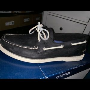 Sperry Boat shoes. Men. Size 9.